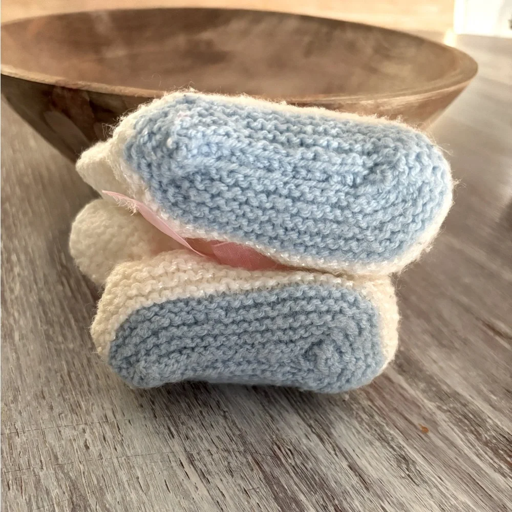 🎀👼 Vintage Knitted Handmade Baby Booties